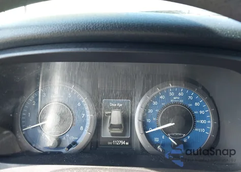 2018 Toyota Sienna Le 8 Passenger z USA, uszkodzony, nr VIN 5TDKZ3DC5JS902419